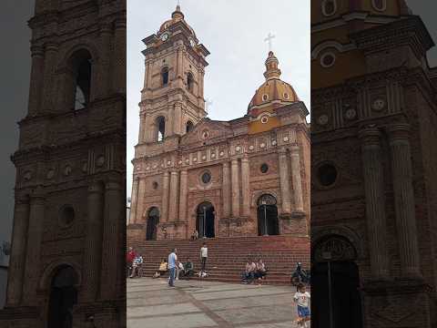 Catedral de San Calixto en Timaná #huila #colombia  #babifreitas