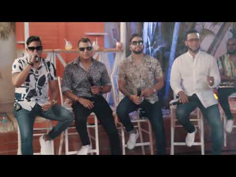 Chiquito Team Band - Llorando se fue (Sin Rodeo Session Live)