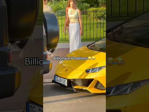 Lamborghini stuck at valet in #Monaco street #luxury #cars #lifestyle #billionaire #rich #automobile