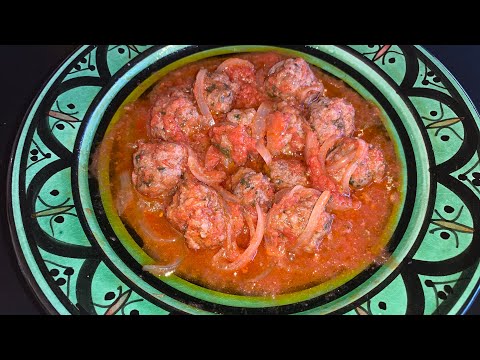 Easy And Tasty Moroccan Meatballs in Tomato Sauce a.k.a. Kafta Tajine