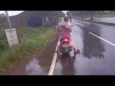 TOP TRENDING SPOTIFY 2026 - IDGITAF - SEDIA AKU SEBELUM HUJAN