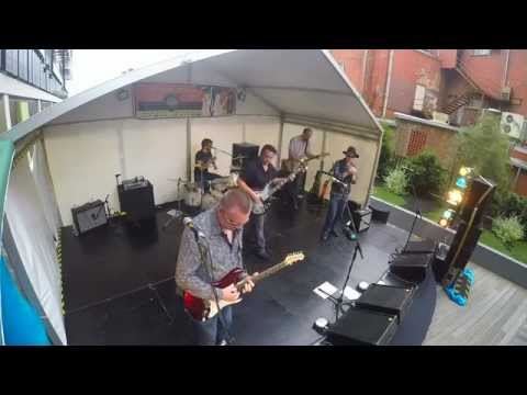 Everybody Wants - Midweek Blues (Live)