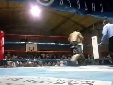 "Yacaré" Sequeira - Nocaut a "Torito" García -1er Round