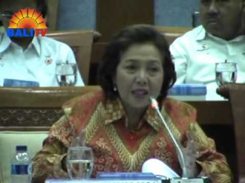 MENPORA AKAN SAMPAIKAN REVISI PEMBEKUAN PSSI