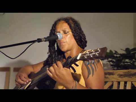 Heart 'studio sessions' - first edition - Lagos Portugal