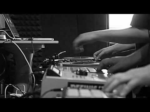 DJ BRK | Trzybit | DefinicjaTV | kurnik studio one shot | part 2
