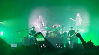 Supergrass &#39;Sitting Up Straight&#39;