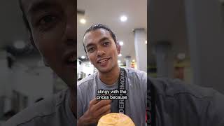 Download lagu Delicious Sumatran Egg Burger for.. $0.65? 🇮🇩 mp3