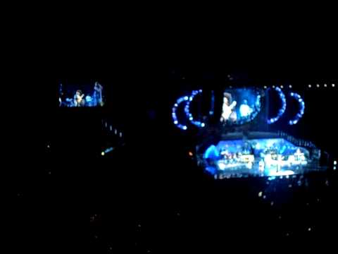 Whitney Houston - I Will Always Love You, London O2 April 2010