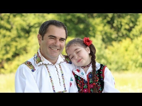 MARCEL AVRAM si ALICE GHILE - Lumea rea ma nacajeste (Videoclip Oficial)