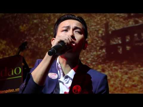 Thể hiện bởi Hoài Lâm