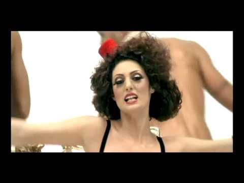 Claudia Cream feat. Fat Man Scoop - Just a Little Bit HD