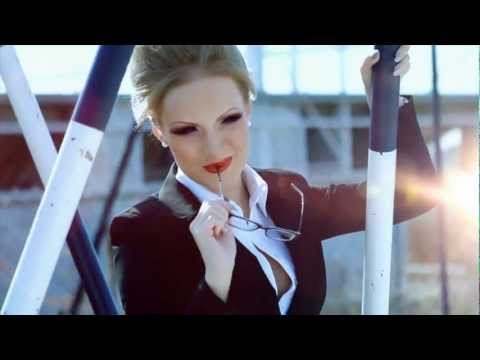 Aneta Arsovska - Supermen