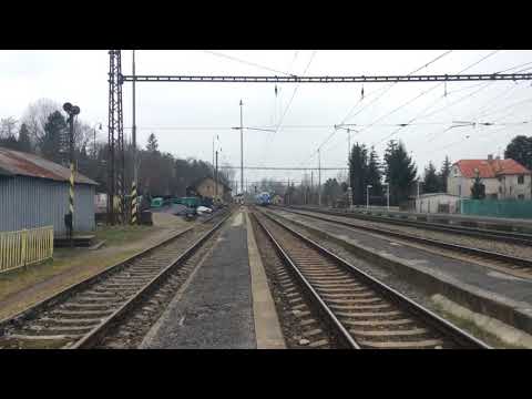 Os 8837 (S7) přijíždí do stanice Dobřichovice 8.4.2018