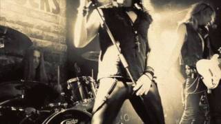 Crazy Lixx - Lights Out! Japan Bonus Song (NEW RELIGION 2010)