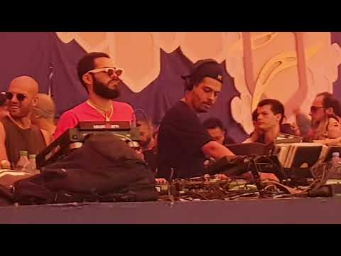 The Martinez Brothers B2B Seth Troxler - At sunwaves 25