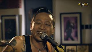 Download lagu Superglad Ft  Bonita - Memori Live at Digilive Coustic at Demajors mp3