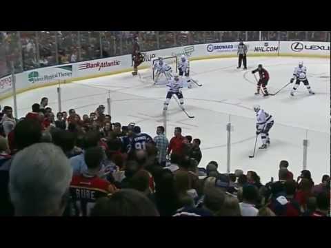 Florida Panthers vs Tampa Bay Lightning Fan Fight [HD]