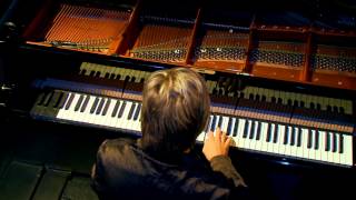 Charl du Plessis plays Girl From Ipanema (Jobim arr. Du Plessis)