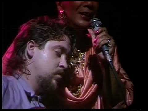 Raphael Rabello and Elizeth Cardoso - Violão Vadio (Last Show)