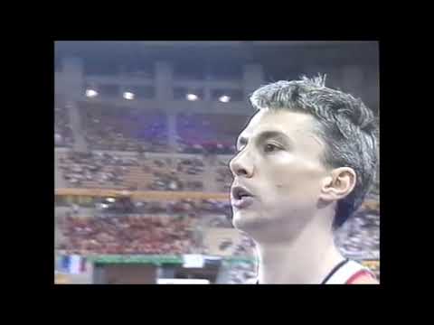Men's Triple Jump Final - World Athletics Championships - Seville 1999