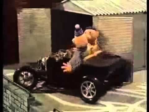 Sąsiedzi - Garaż by michal240390 (re-up BY TheJacek2000)