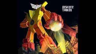 Udebane - Von Dü (Beskidte Tanker)