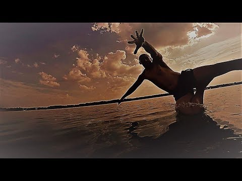 Młodi - 02.Wakacyjnie feat Zet