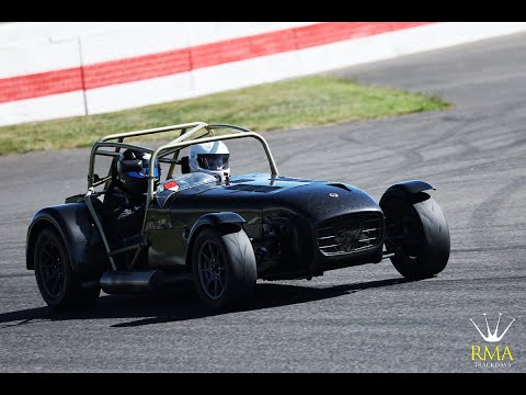 Tutorials: Donington GP in Caterham 7