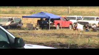 preview picture of video 'Yellow Jeep in Pine Ridge, SD 2011.'