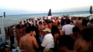 preview picture of video 'Playa mamitas semana santa 2008. Playa del Carmen. Quintana Roo'