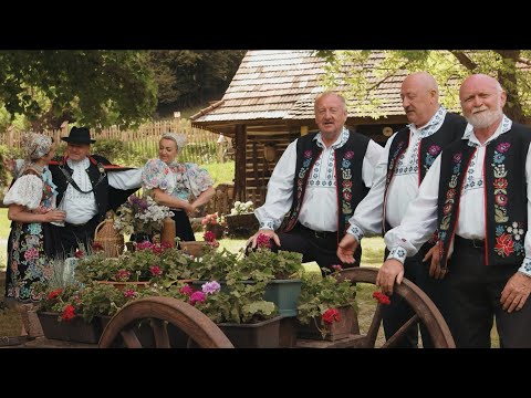 PECNIKOVCI - A tam dolu pri potôčku