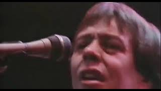 Camel - Refugee (Hammersmith &#39;84)