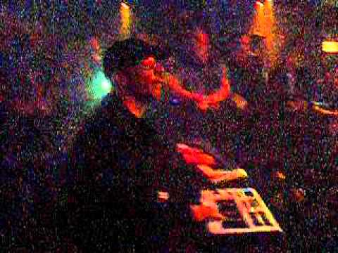 Hangar 13 @ Newcastle 6-05-2012 (L) Hand in hand (L)