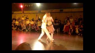 Video thumbnail for Javier Rodriguez & Andrea Misse "Una Fija " 14 / 10 / 2011