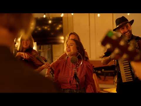 The Petersens and Hayde Bluegrass Orchestra