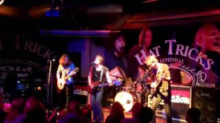 Tyler Bryant and the Shakedown - 11 18 2011 - Good Life