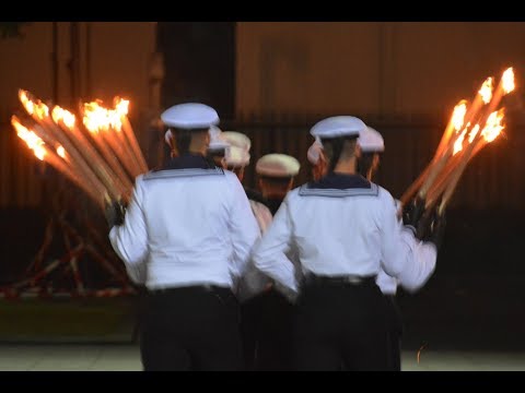 Helm ab zum Gebet - Großer Zapfenstreich Brauß