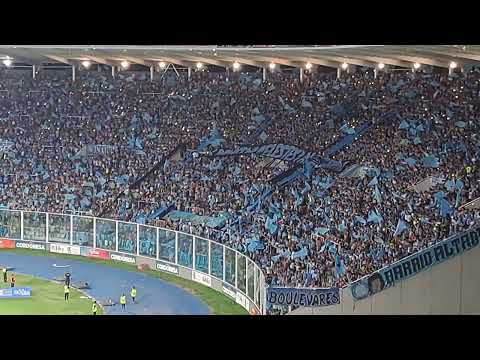"HINCHADA BELGRANO EN EL KEMPES ALENTANDO A MORIR AL PIRATA CORDOBES 2023." Barra: Los Piratas Celestes de Alberdi &bull; Club: Belgrano