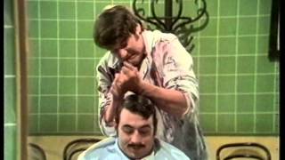 Monty Python - Crazy Barber /  Lumberjack song (dutch subs)