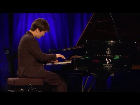 Seong-jin Cho Schumann - fantasiestucke op.12