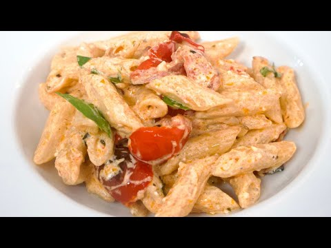 PASTA FETA E POMODORINI: La ricetta è buonissima anche fredda e il lavoro non lo fai tu!