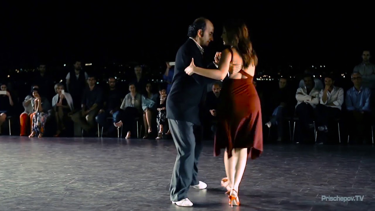 Ciccio Aiello & Sofia Galanaki 3:21 кадена влево с продвижением