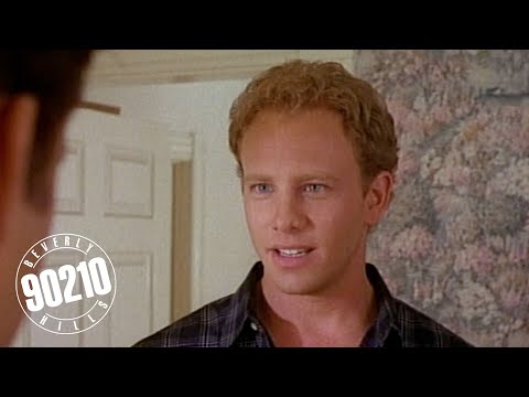 Steve Sanders Throws a Rave!