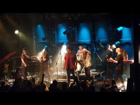 Tarante Groove Machine Feat. ______ -