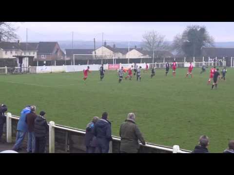 Cinderford Town v Biggleswade Town highlights Southern premier league 7th January 2017