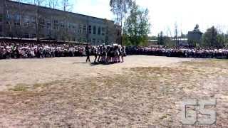 preview picture of video 'Флешмоб на школьной линейке Школа №3 Сковородино'