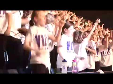 Live While We're Young   - 5,000 children perform the One Direction hit.