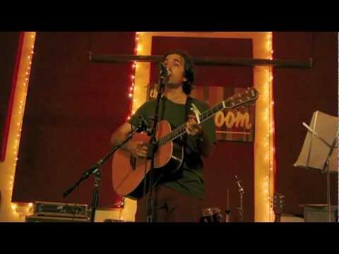 Dave Deporis - Freedom (live 8-8-12, Living Room NYC)