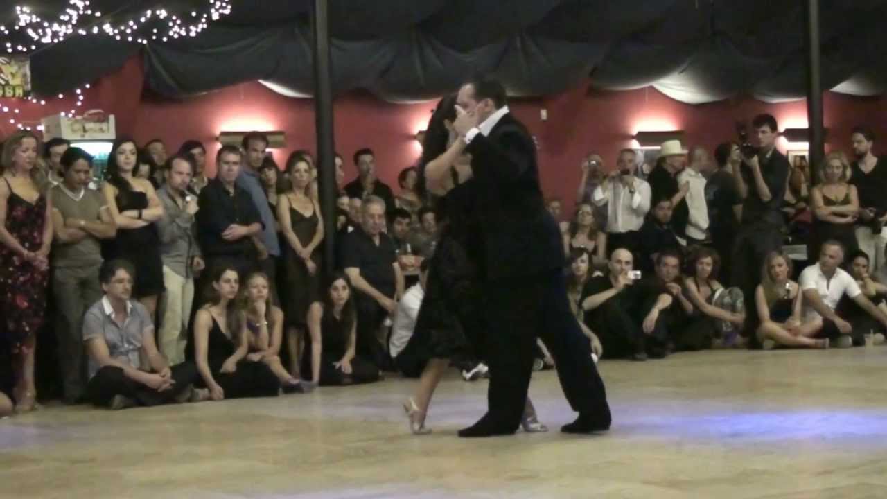 Natalia Ochoa y Pancho Martínez Pey   - "Porqué regresas Tu"